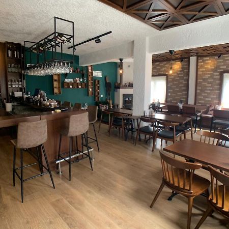 Guesthouse Monopati - Ξενώνας Μονοπάτι Lechovo Esterno foto