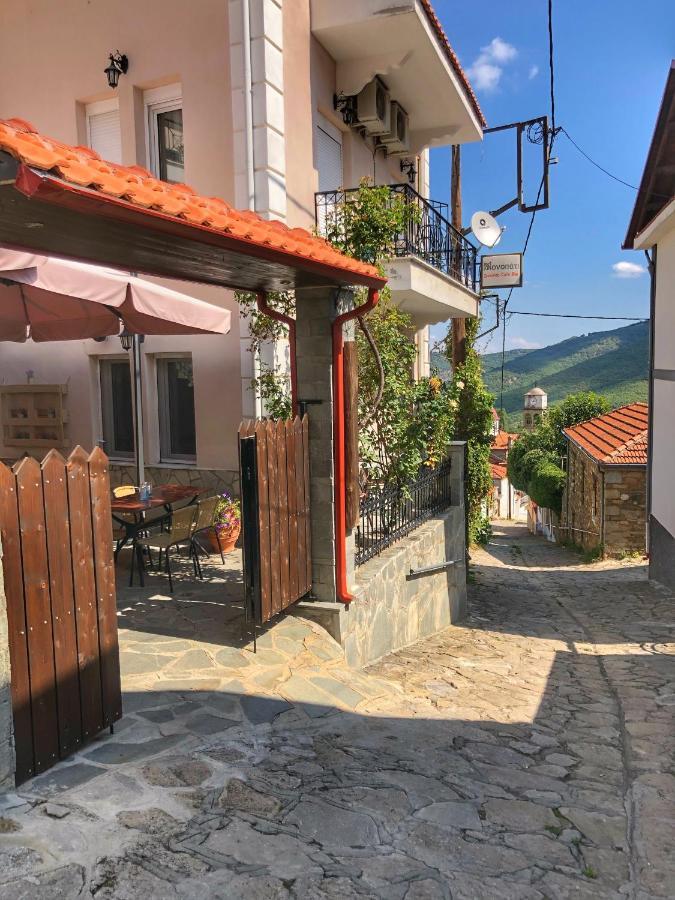 Guesthouse Monopati - Ξενώνας Μονοπάτι Lechovo Esterno foto